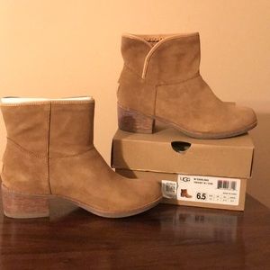 Ugg Darling Boots Size 6.5